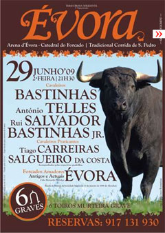Évora