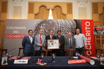 O Club Cocherito de Bilbao geminou-se com a Tertúlia Tauromáquica Terceirense